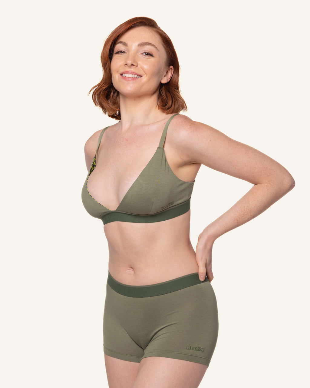 Women's Shortie