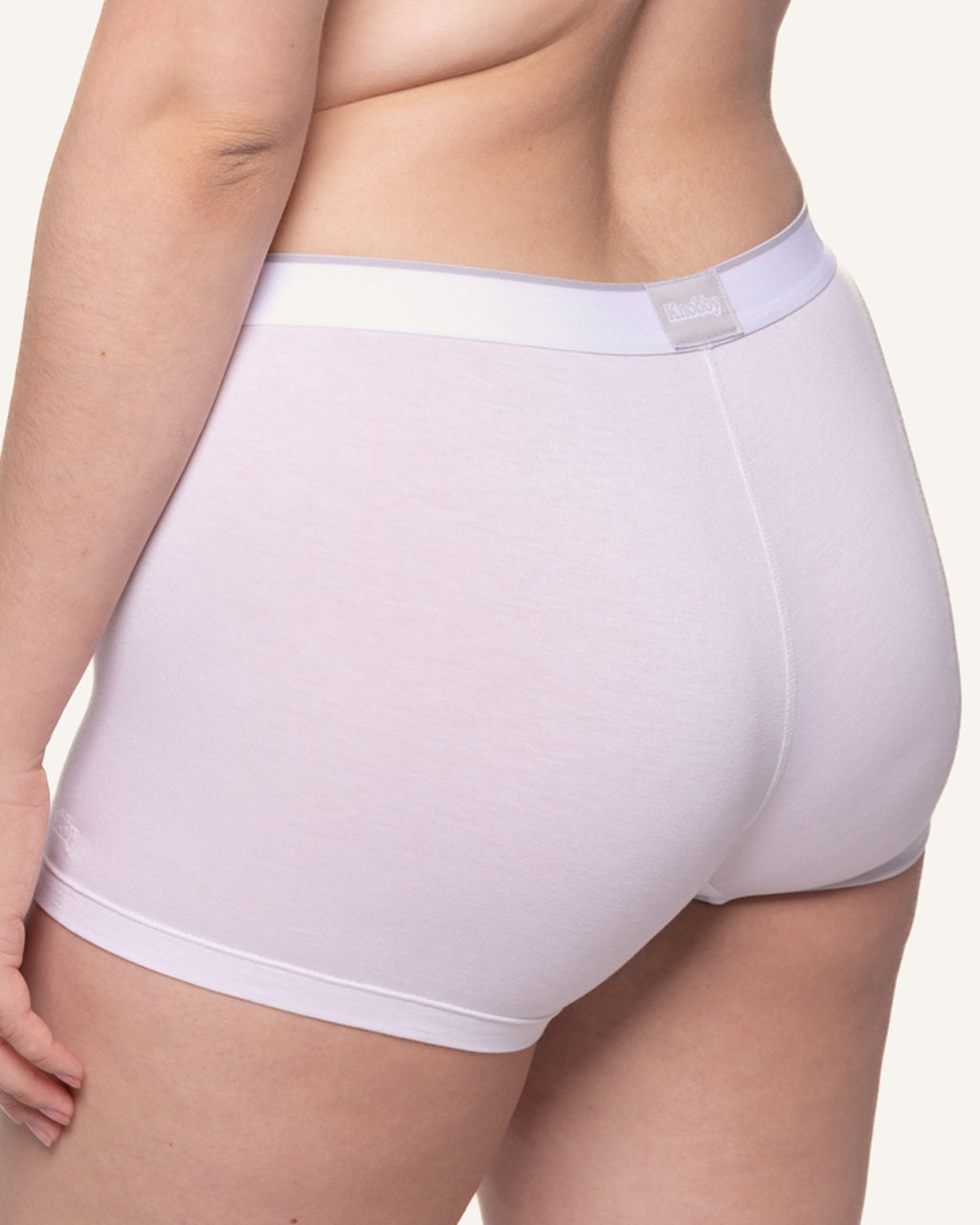 Women's Shortie